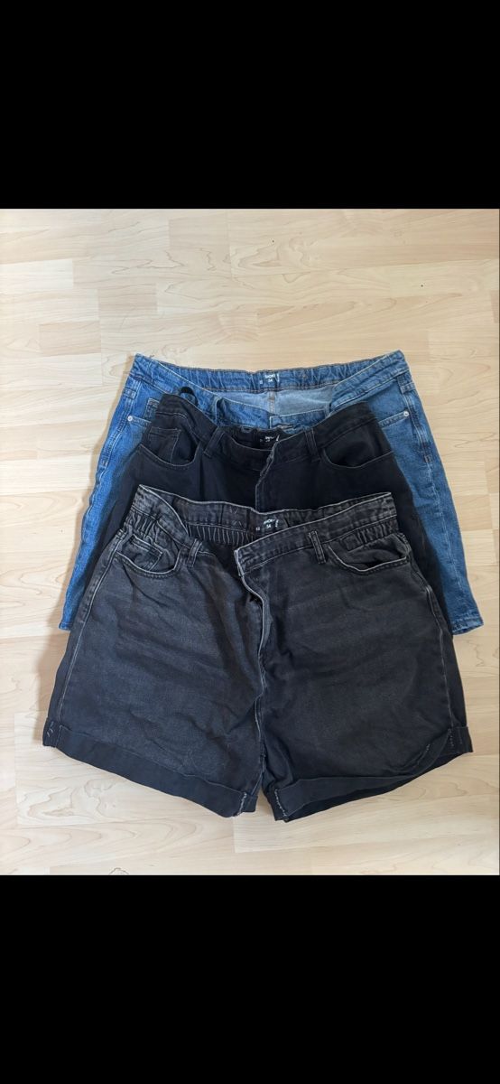 Pantalons: Denim Short-Sets Gr.54 – Neuf avec emballage d'origine à Luzern par ars_z52w