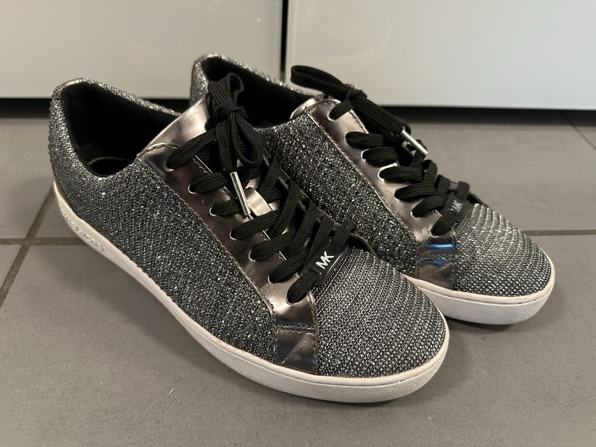 Michael Kors Scarpe da donna: Michael Kors Sneaker, Silber Glitzer, Gr. 37 – Usato da Uetikon am See venduto da Ccsibi 1