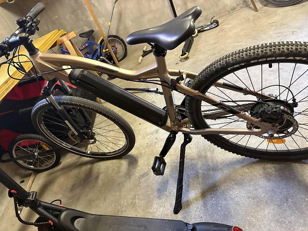 Biciclette: Leopard e Sport Fahrrad – Usato da Walenstadt venduto da Wohnmobil123 4