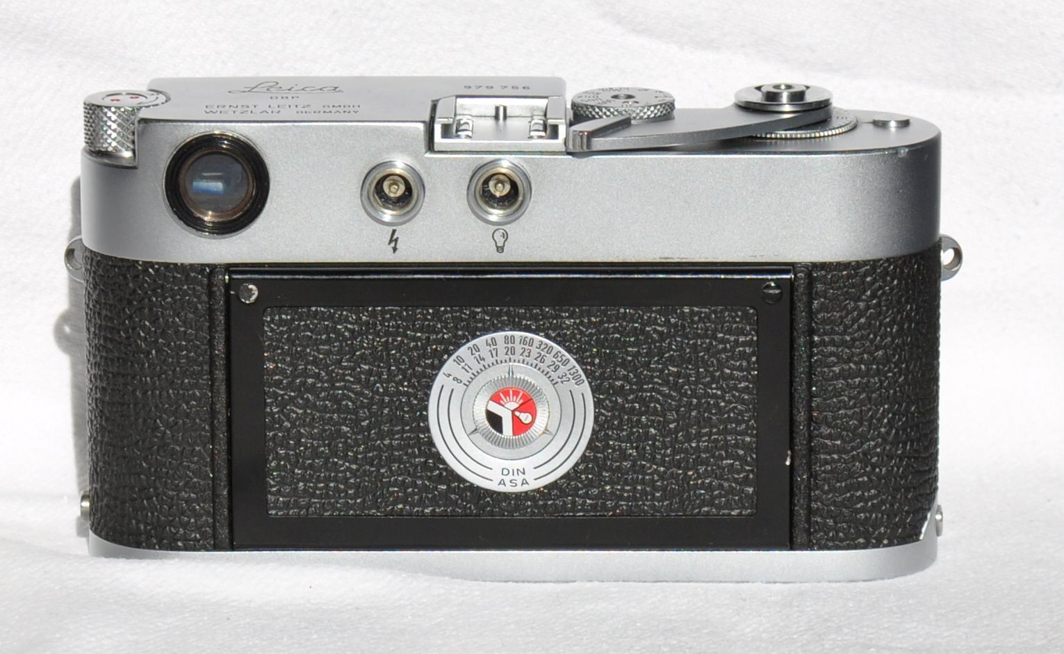 Leica Fotocamera: Leica M1 Kamera mit Leitz Objektiv – Usato da Heerbrugg venduto da Ciashop 2