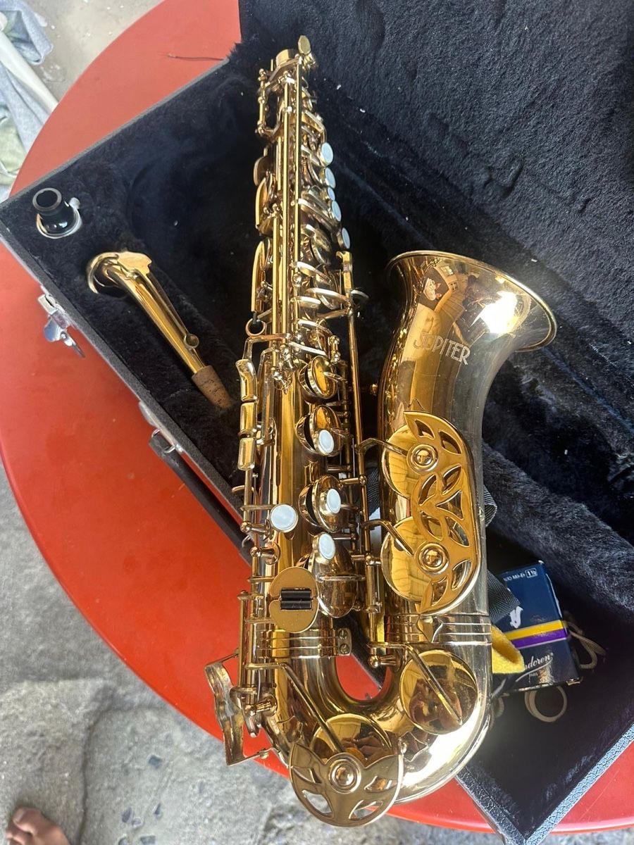 Jupiter Instruments de musique: Jupiter Saxophone – D'occasion à Schafisheim par Flawiia