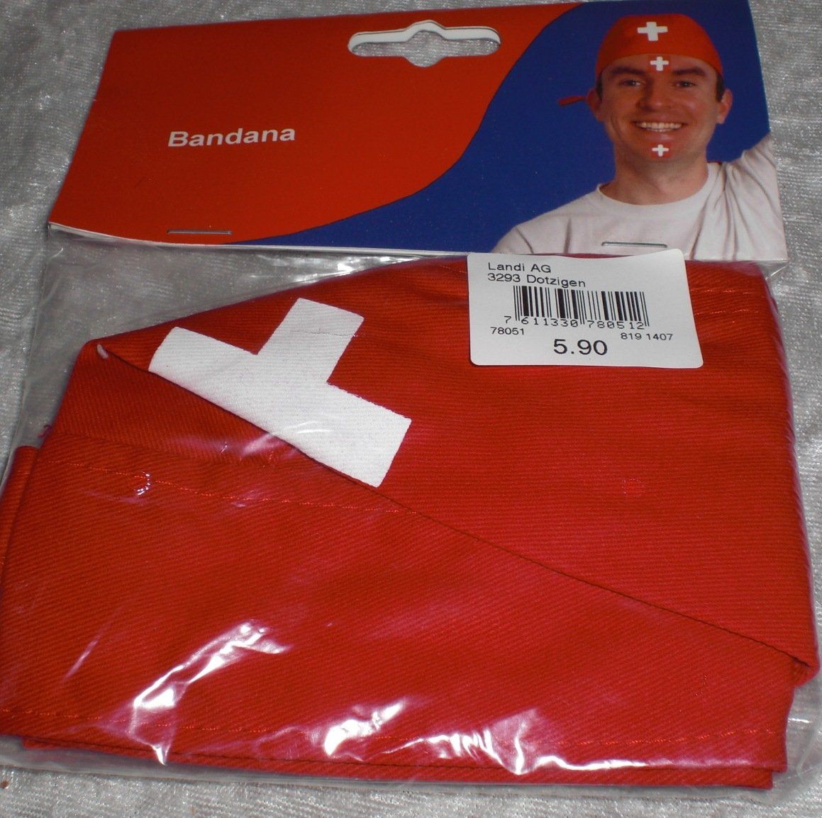 Alle Briefmarken: 4 Stk. Bandana mit Schweizerkreuz – Neu (gemäss Beschreibung) aus Egliswil von chroetli22