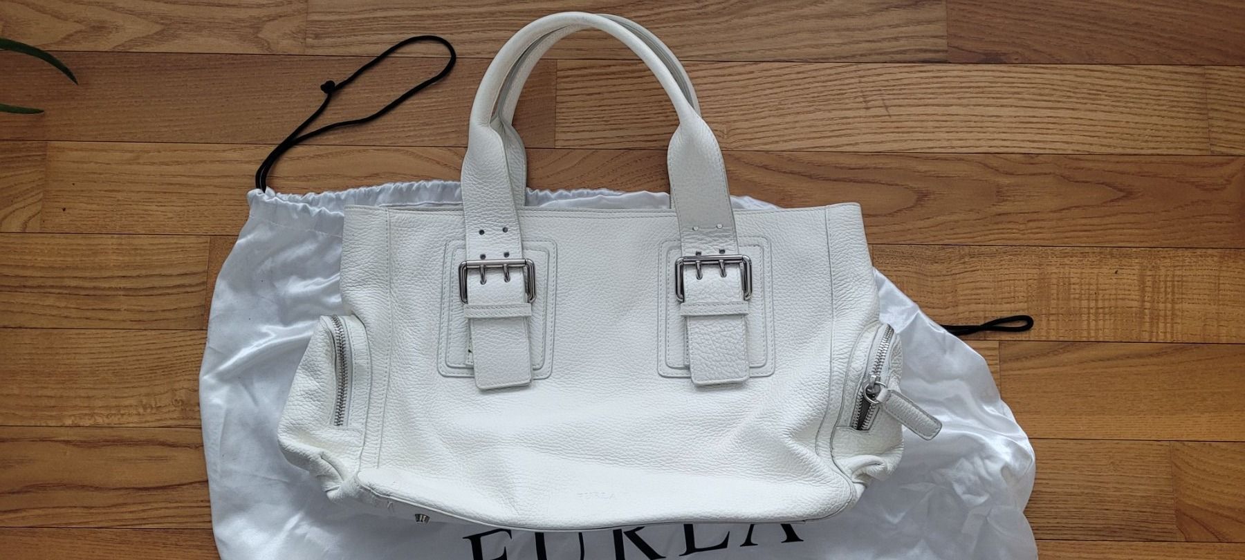 Furla Borse da donna: Furla white leather spring bag – Usato da Winterthur venduto da sar_zg7p