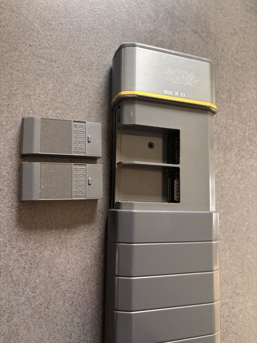 Calcolatrici tascabili: Psion Organiser II Model LZ64 – Usato da Winterthur venduto da JunKazama 3
