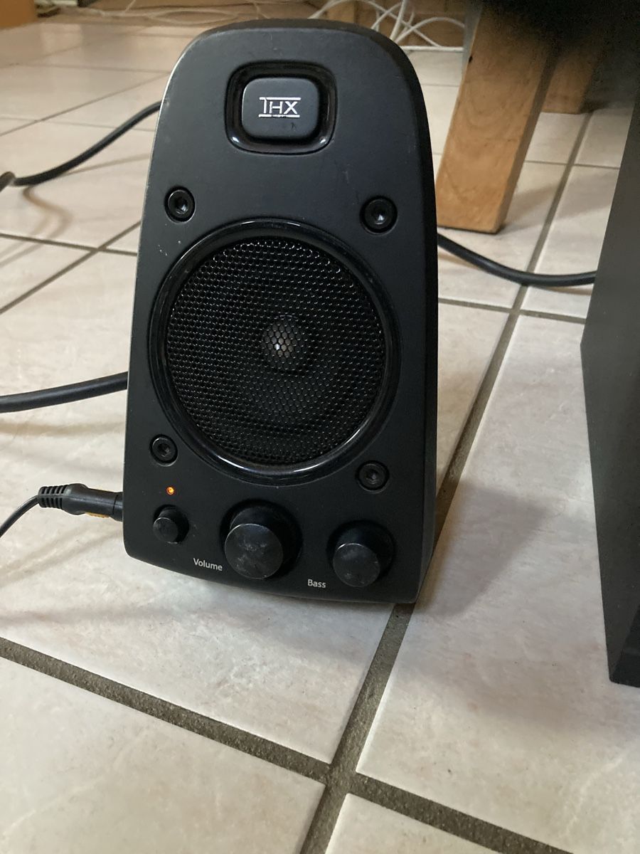 Logitech Casse acustiche: Logitech 623 sound system – Usato da Oberbalm venduto da mic_xcp8 2