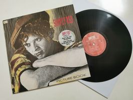 Simply Red – Picture Book