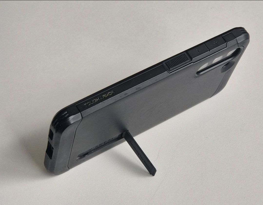 Samsung Telefoni cellulari / Smartphones: Samsung Galaxy S21 FE 5G 256GB + case + screenprotector – Usato da Winterthur venduto da leg_pg2g 3