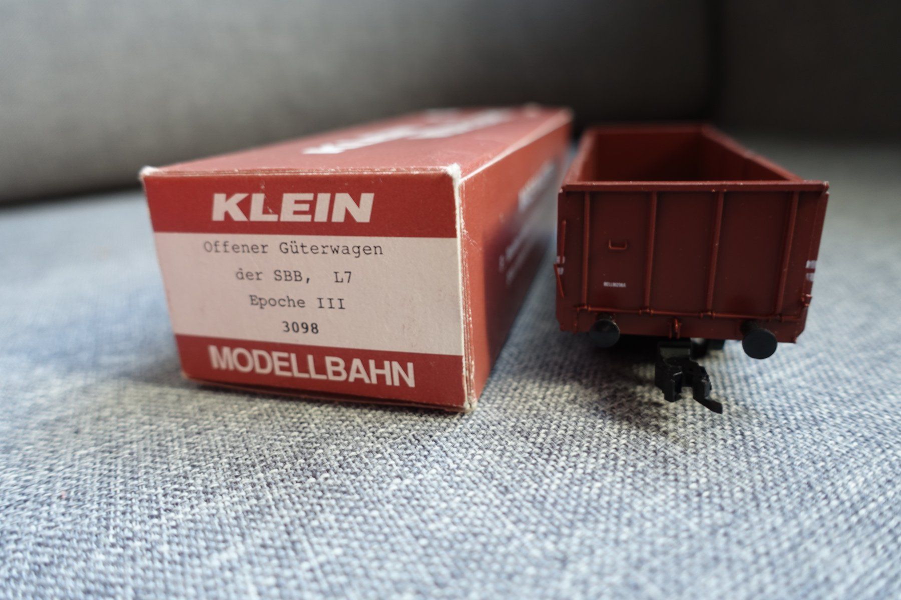 Kleinbahn Modellini di ferrovie: KLEIN Modellbahn_No. 3098, SBB offener Güterwagen_HO – Usato da Wallbach venduto da Sarrows 5
