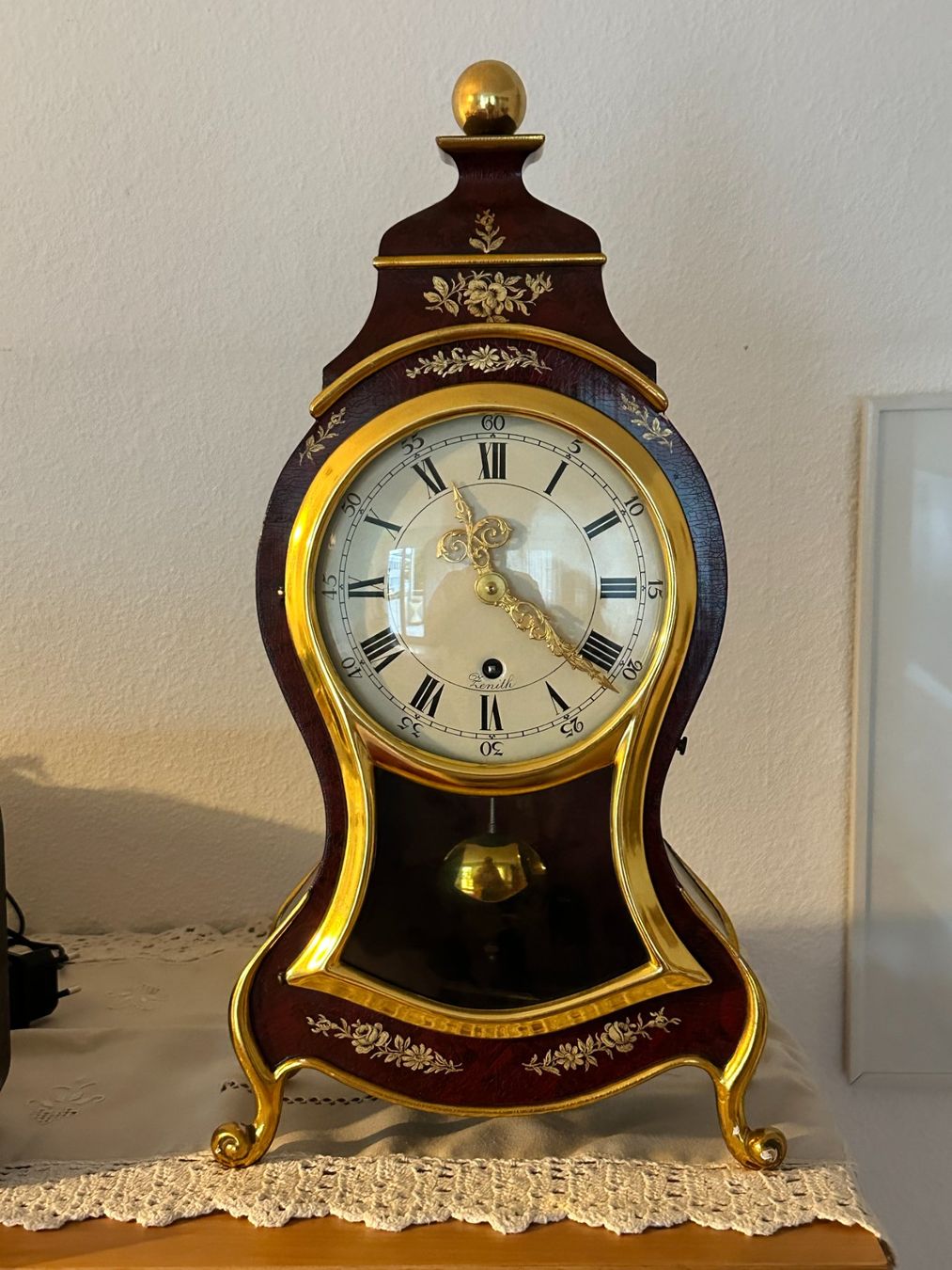 Zenith Orologi da terra & Orologi da parete: ZENITH PENDULE MIT WANDSOCKEL – Usato da Volketswil venduto da Borni