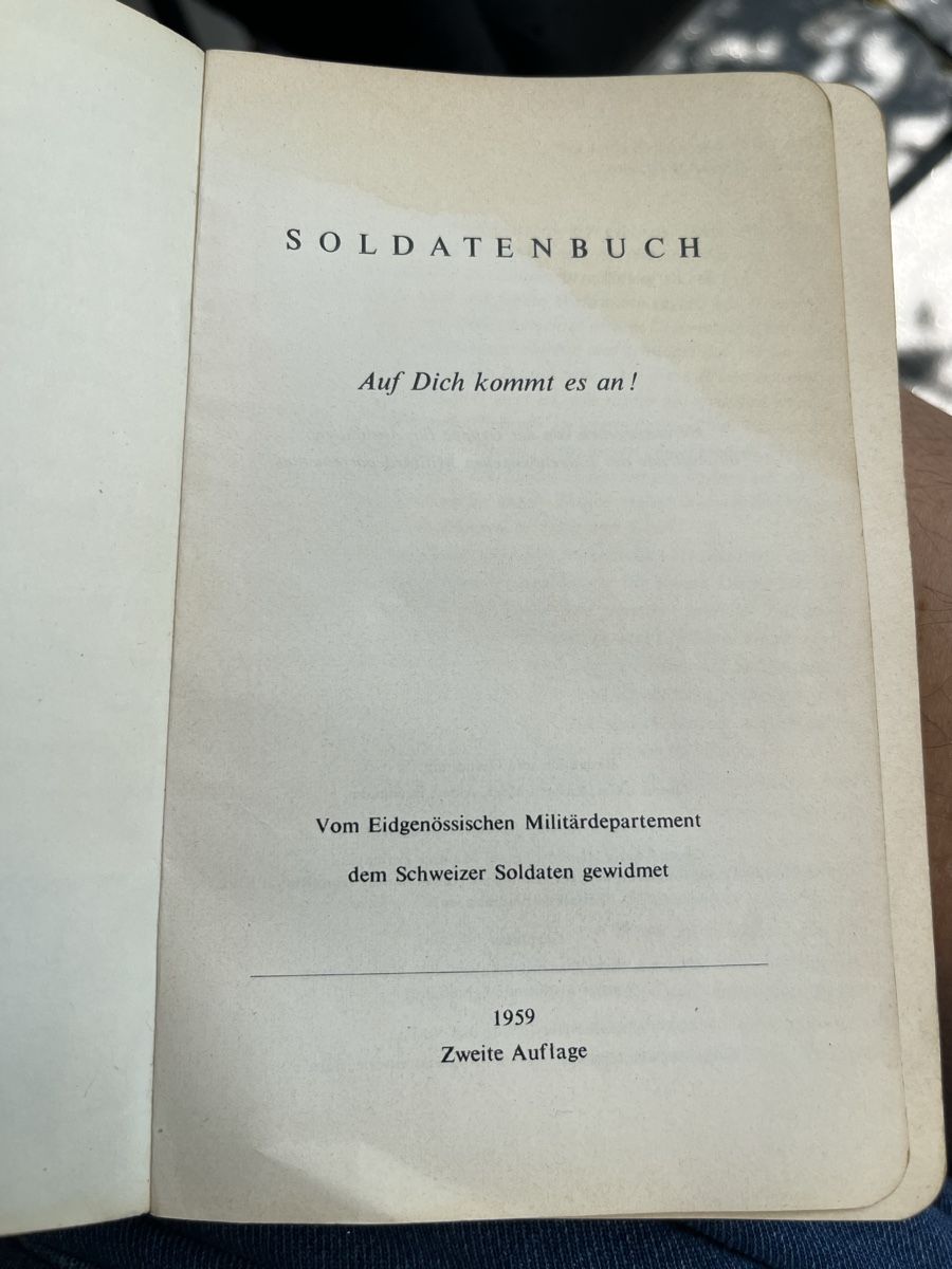 Libri: Soldatenbuch der Schweizer Armee – Usato da Romanshorn venduto da Apfelschuss 1
