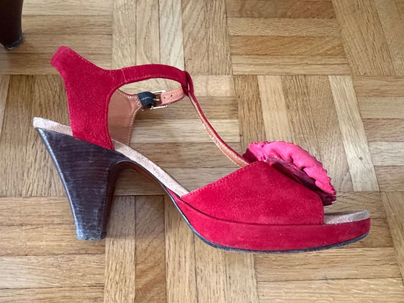 Chie Mihara Scarpe da donna: Chie Mihara Sommerpumps – Usato da Luzern venduto da Lampion 2