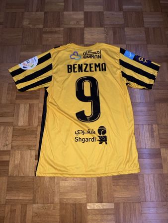 Al-Ittihad Benzema Trikot Size M