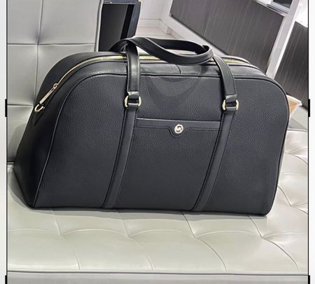 Michael Kors Weekender black