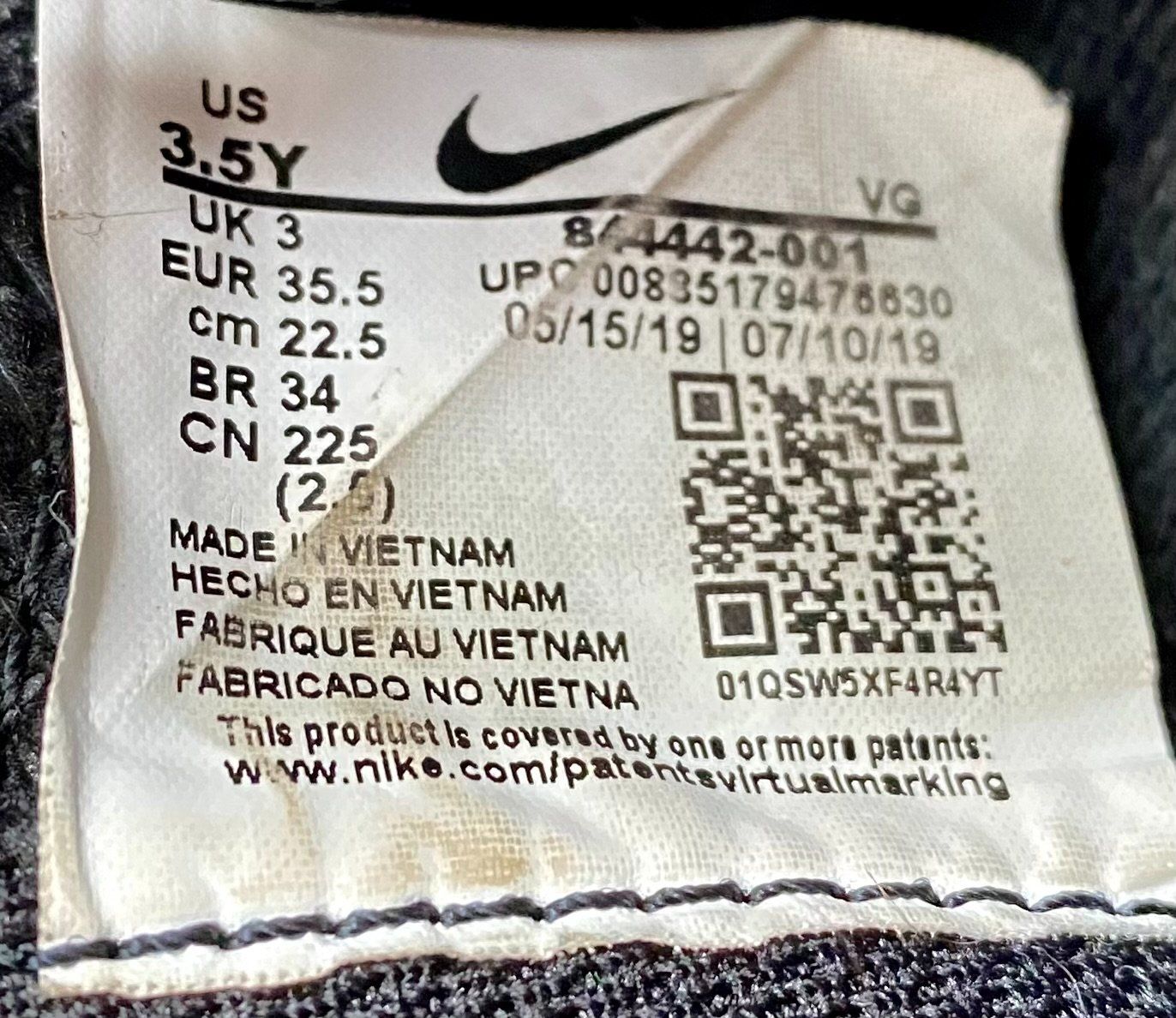 Nike Scarpe per ragazzi: Chaussures de football Nike t.35.5 – Usato da Peseux venduto da Gilloss 5