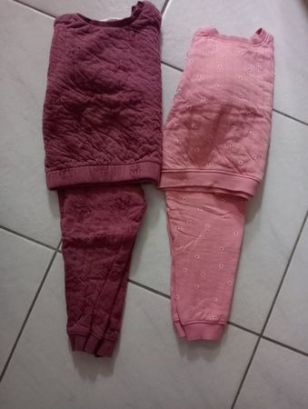 2 süsse Mädchen Tagesanzug Gr. 86/92