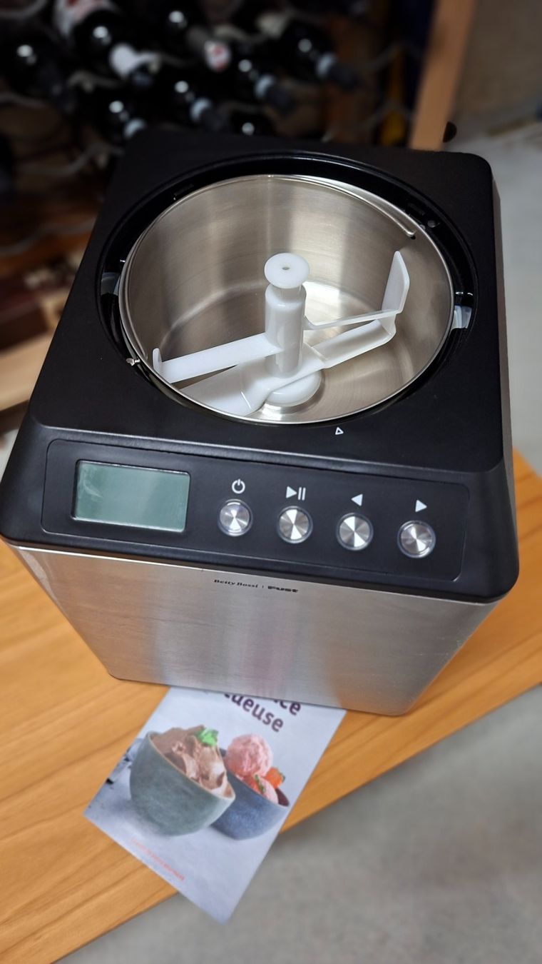 Betty Bossi Küchengeräte: Glace-Maschine Betty Bossi – Gebraucht aus Birmensdorf ZH von mihali66 1