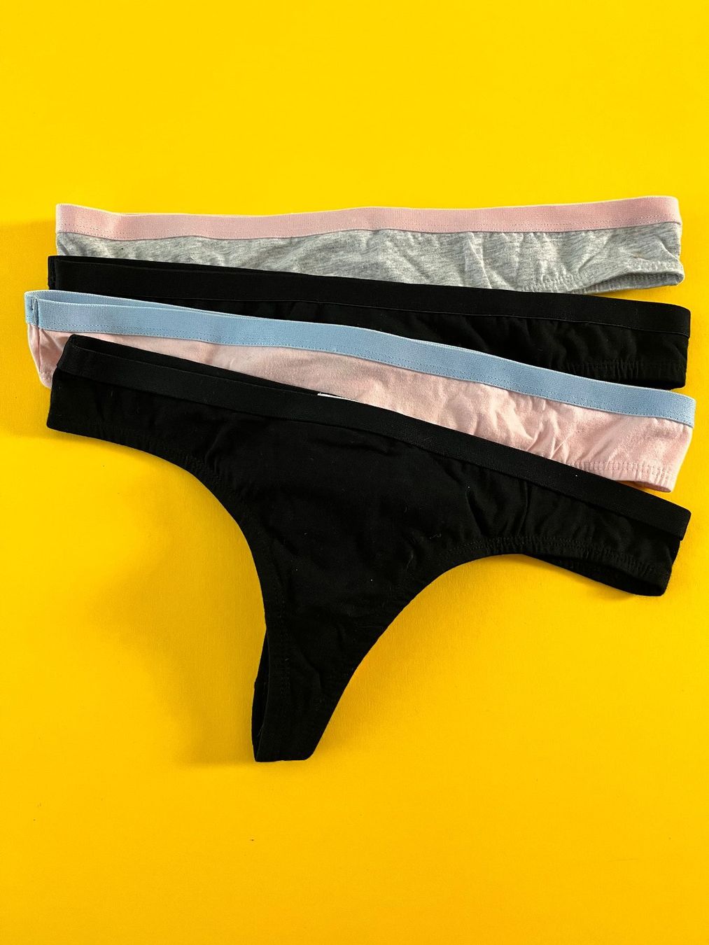 Altra biancheria intima: String, JAKE'S, Grösse XS  (4 Stück) – Nuovo (secondo la descrizione) da Rudolfstetten venduto da gst_g7xl