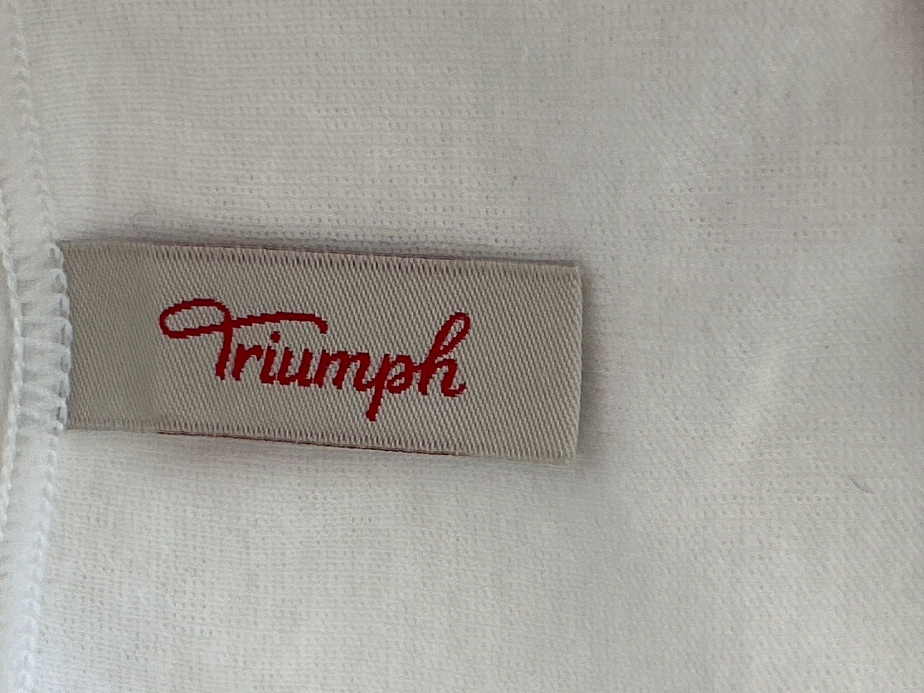 Triumph Altra biancheria intima: Unterleibchen weiss von Triumph – Usato da Brunnen venduto da Nala2929 4