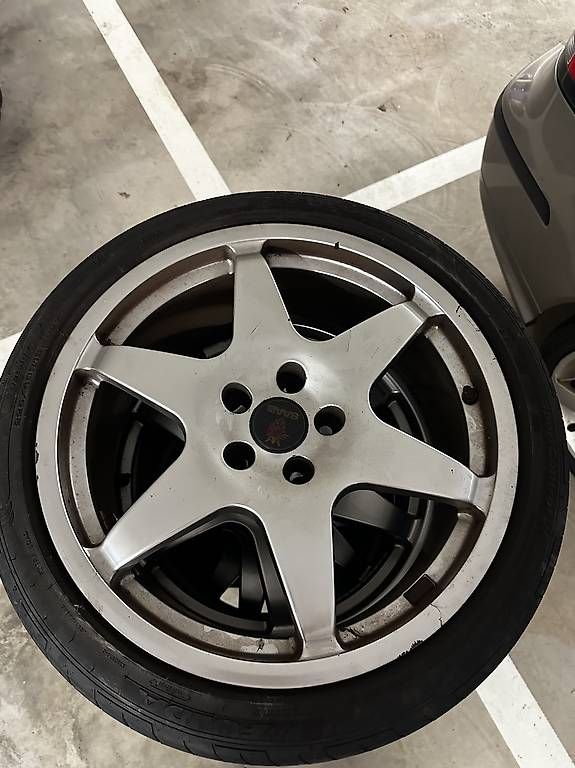 Saab Pneumatici & Ruote complete: Saab Hirschperformance 18 Zoll – Usato da Näfels venduto da Elbu_