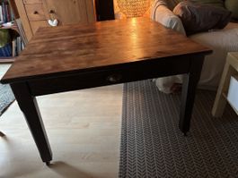 Tisch 90/90 , h ca 55cm 