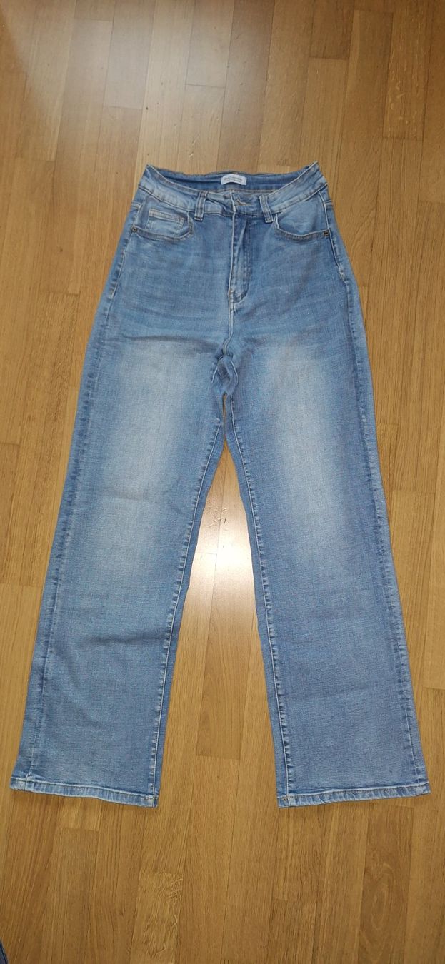 Broadway NYC Fashion Jeans: Broadway,  jeans clair – Neu (gemäss Beschreibung) aus Lussery-Villars von pousinete02