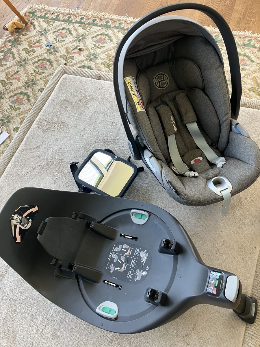 Cybex Auto-Kindersitze: Cybex Cloud Z i-Size plus Seat with Base and Mirror, Grey – Gebraucht aus Romont FR von Anna_dematos