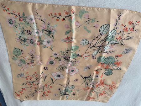 100% Seide Foulard / Seidentuch "Made in Italy" – Blumenmust
