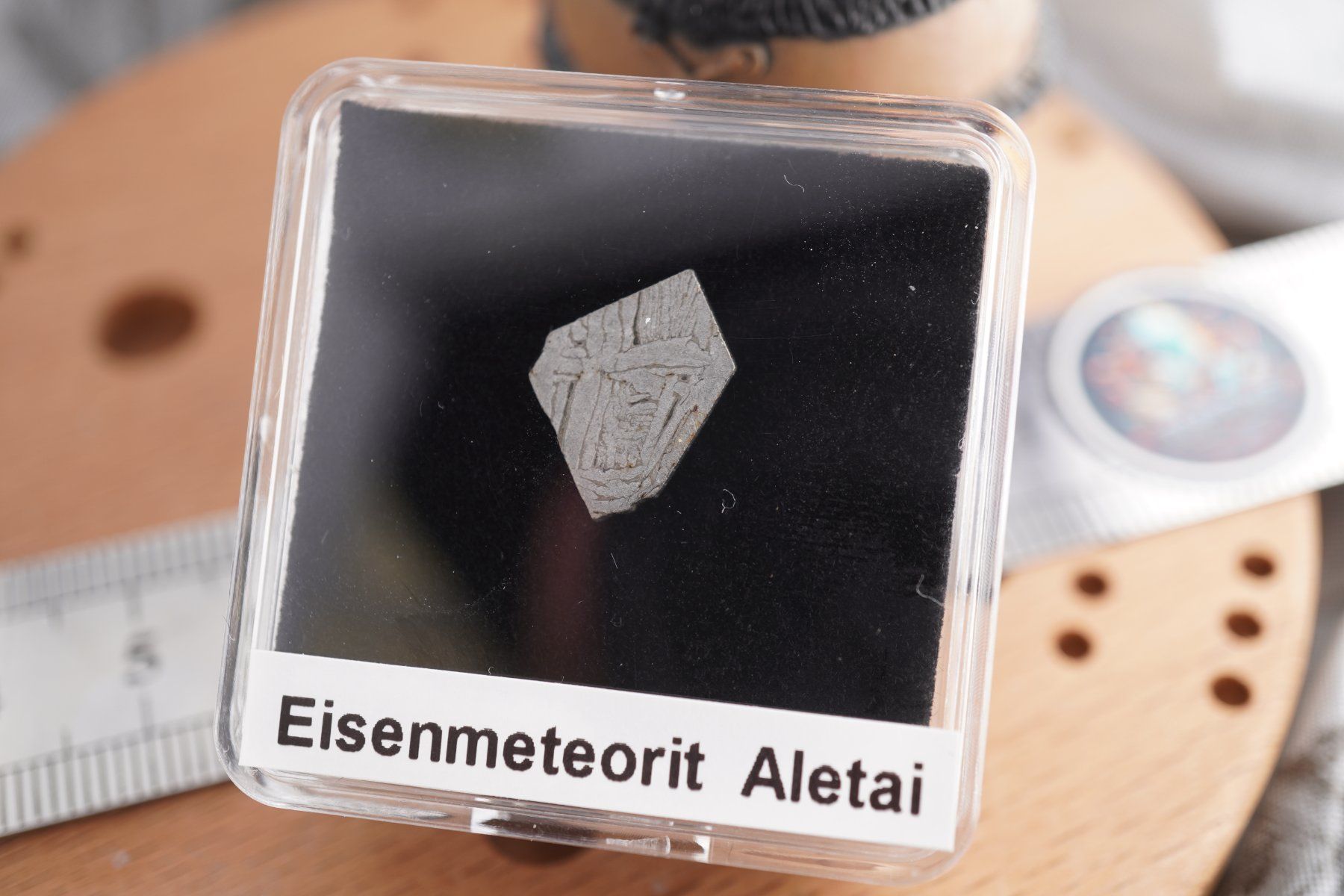 Mineralien & Heilsteine: Eisenmeteorit Scheibe   Aletai    Ab 1.- – Neu und originalverpackt aus Eschenbach SG von topstone 5