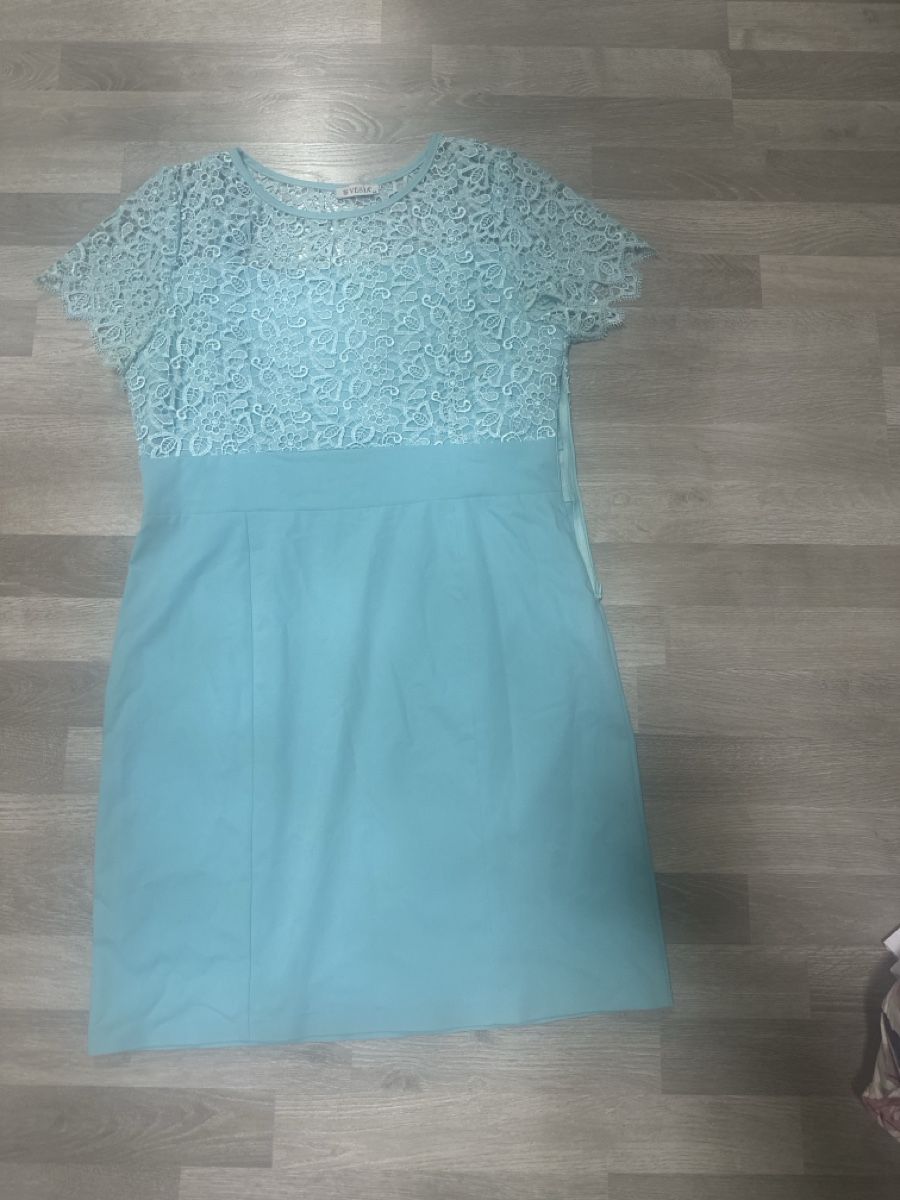 Kleider: Cocktail kleid mit spitze  – Gebraucht aus Oberentfelden von ulli03