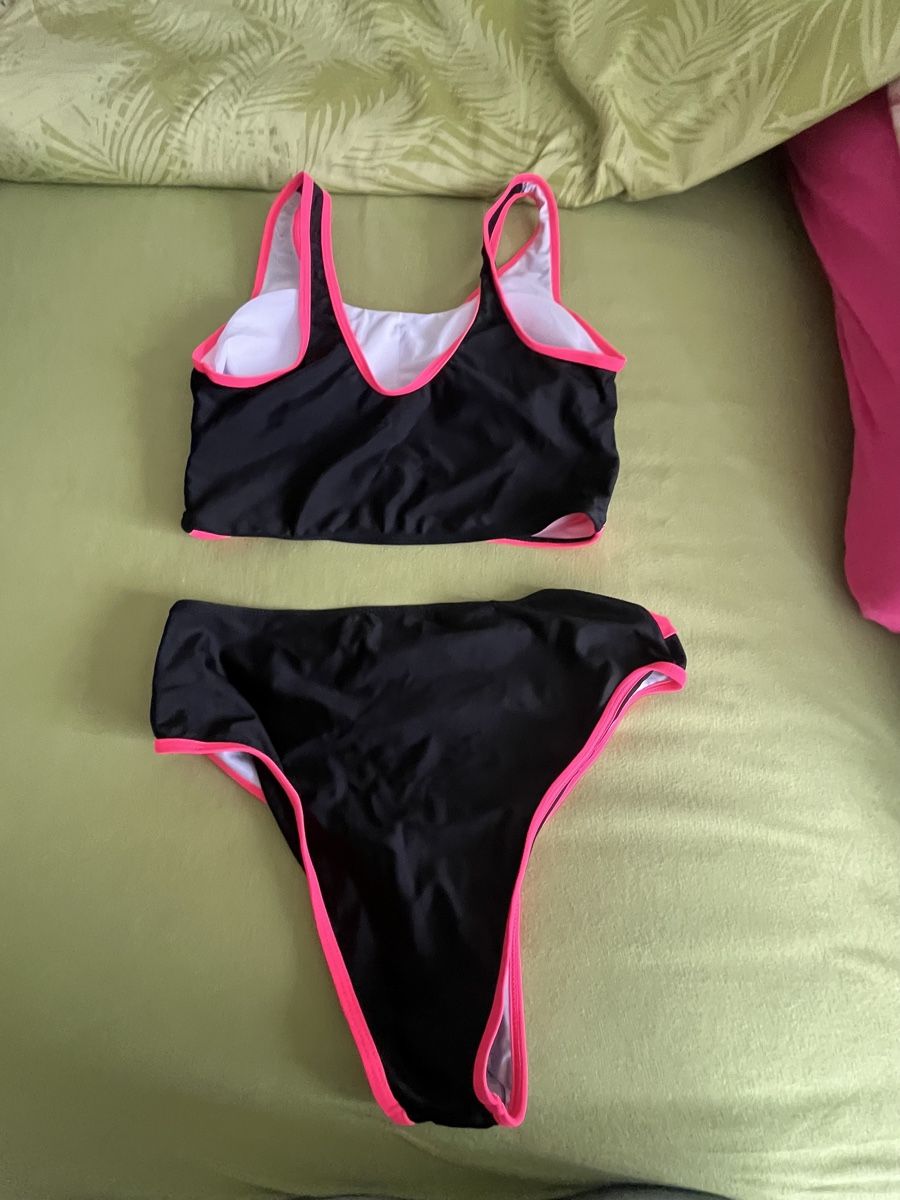Badekleider & Bikinis: Bikini schwarz pink Grösse L neu – Neu und originalverpackt aus Giswil von Mauritius9026 1