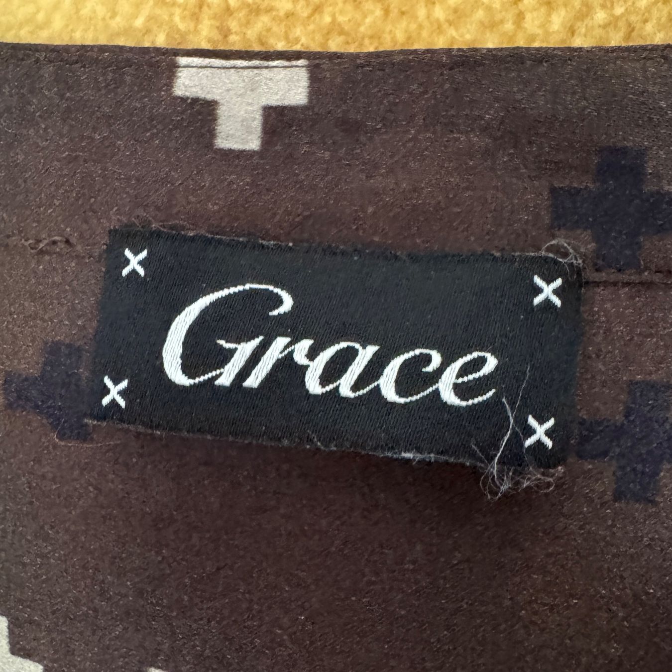 Grace Vestiti: Grace Sommerkleid Grösse L – Usato da Aesch BL venduto da Postillon 7
