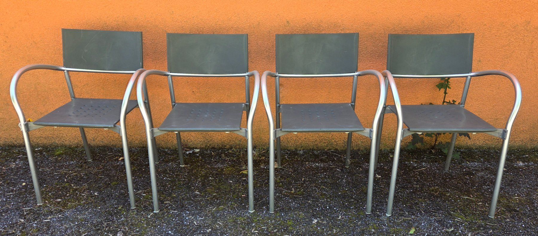 Sedie: Vier Gartenstühle, Design Carlo Bertoli – Usato da Laufen venduto da dixiemen