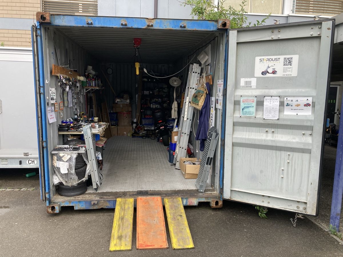 Altro per Ufficio & Commercio: Container 20 Fuss, Werkstatt  – Usato da Belp venduto da Cikarus 1