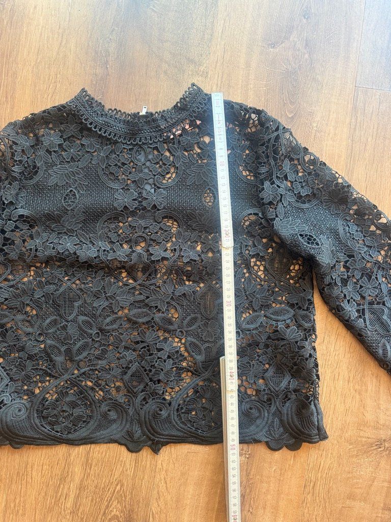 Kooples Top: The Kooples floral lace top – Usato da St-Sulpice VD venduto da juhdu 3