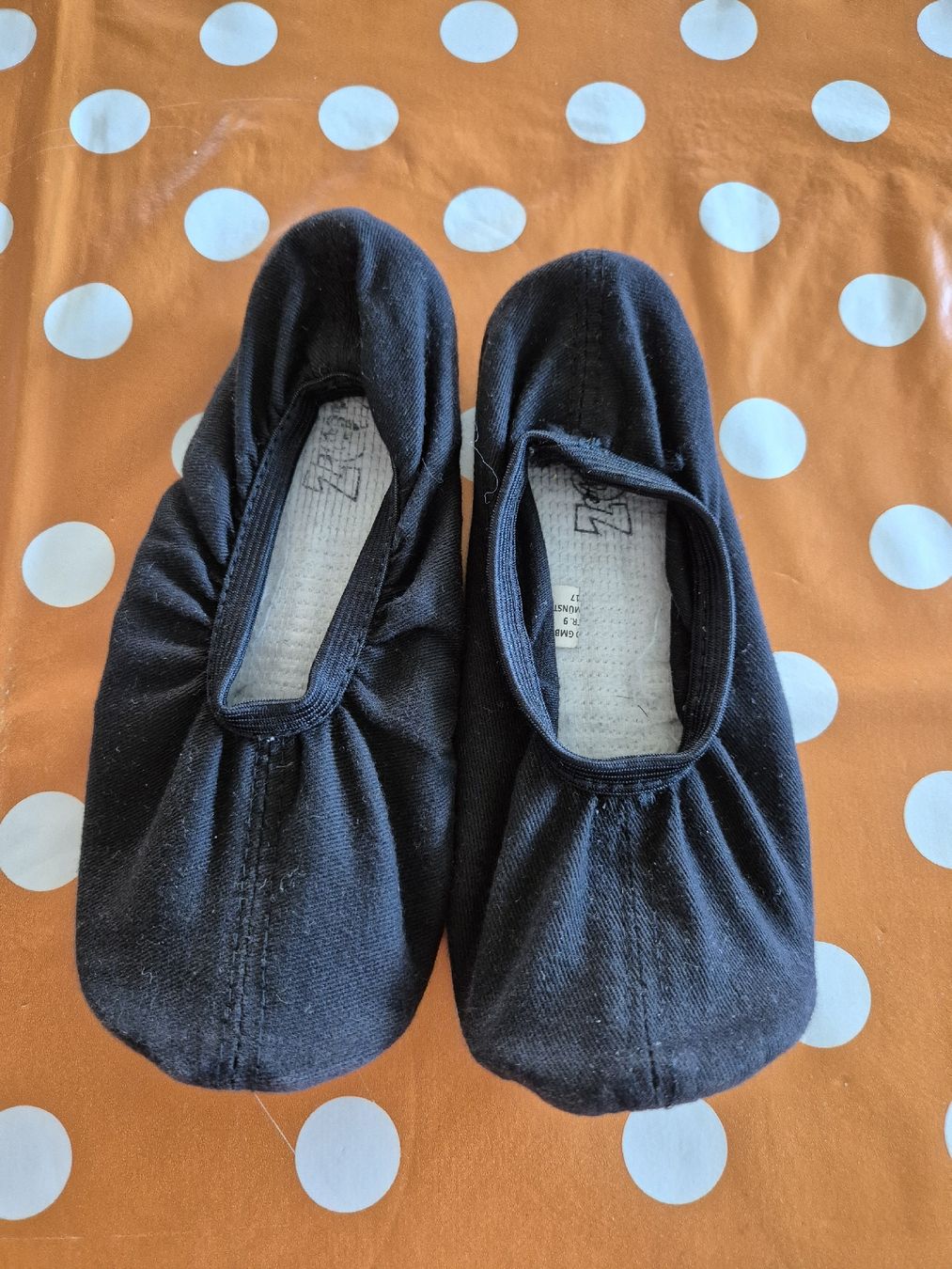 Scarpe per ragazzi: Turnschläppchen Gr. 32 – Usato da Kappel SO venduto da tiger1921