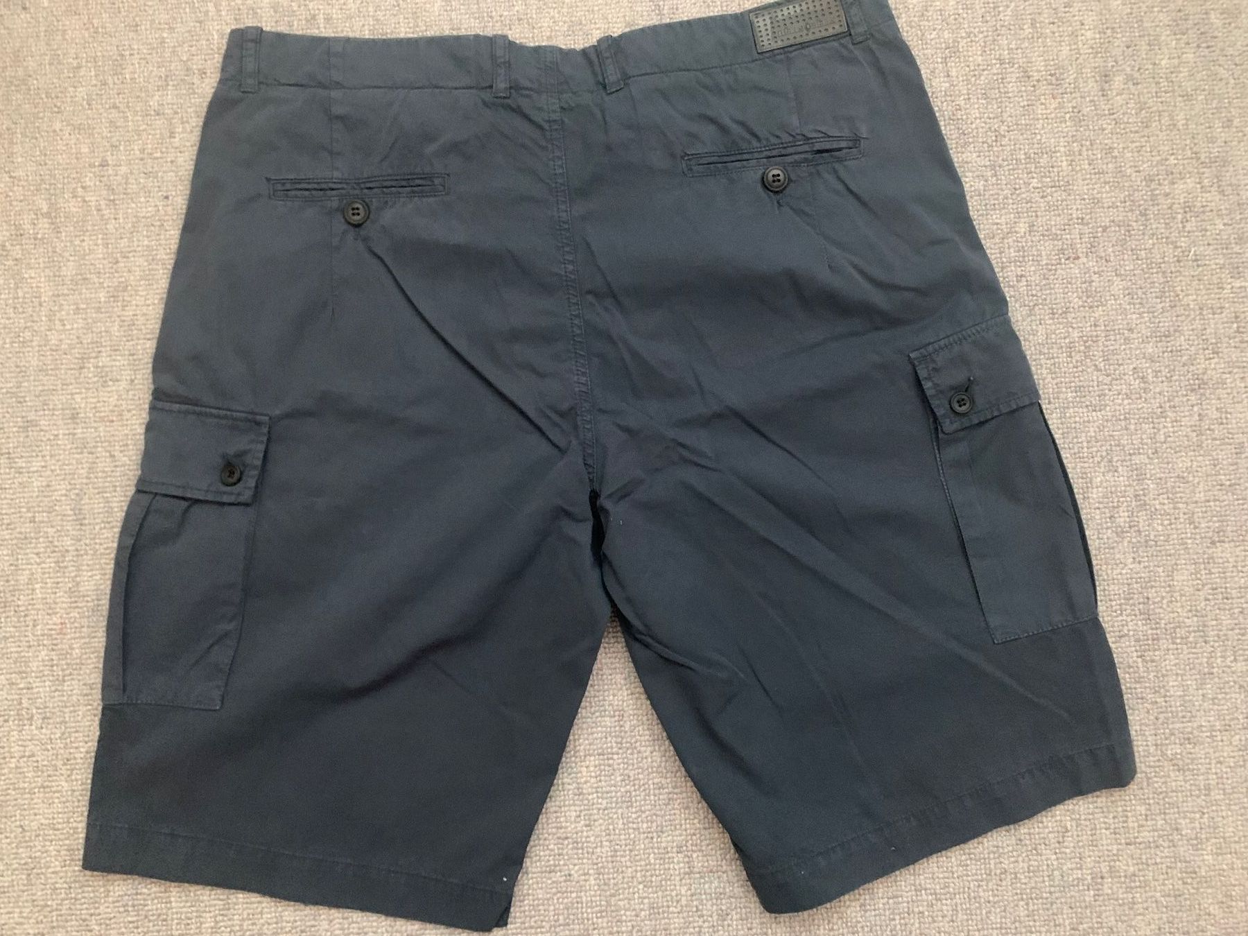 Pantalons: HELLS & BELLS HERRENSHORTS GRÖSSE L – D'occasion à Embrach par korbflechter49 1
