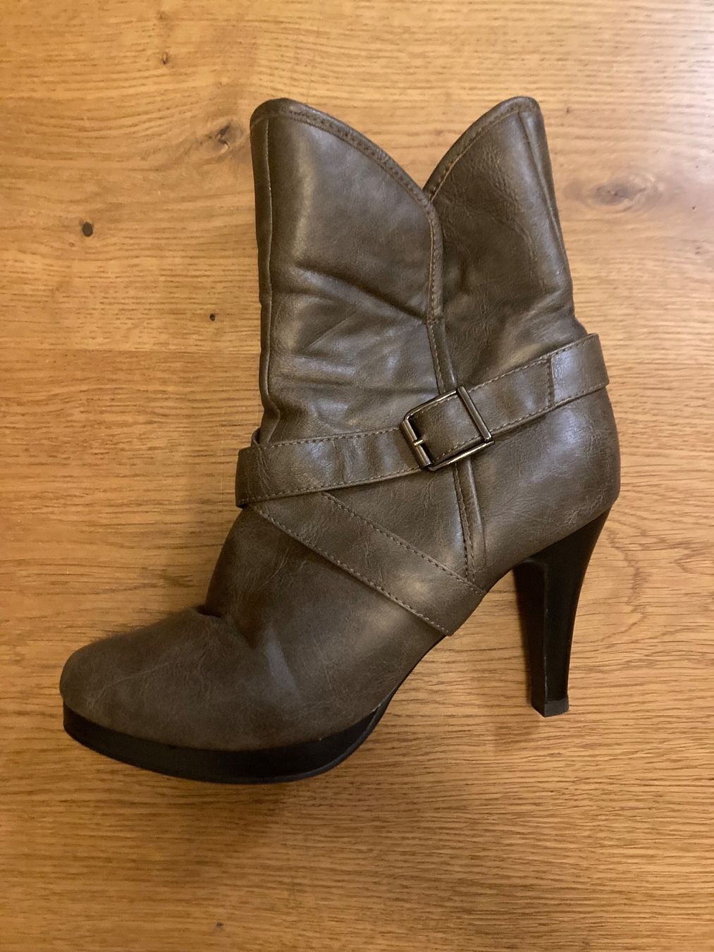 Graceland Chaussures femmes: Stiefeletten, Grösse 39 – Neuf (Voir description) à Winterthur par butterfly210 1