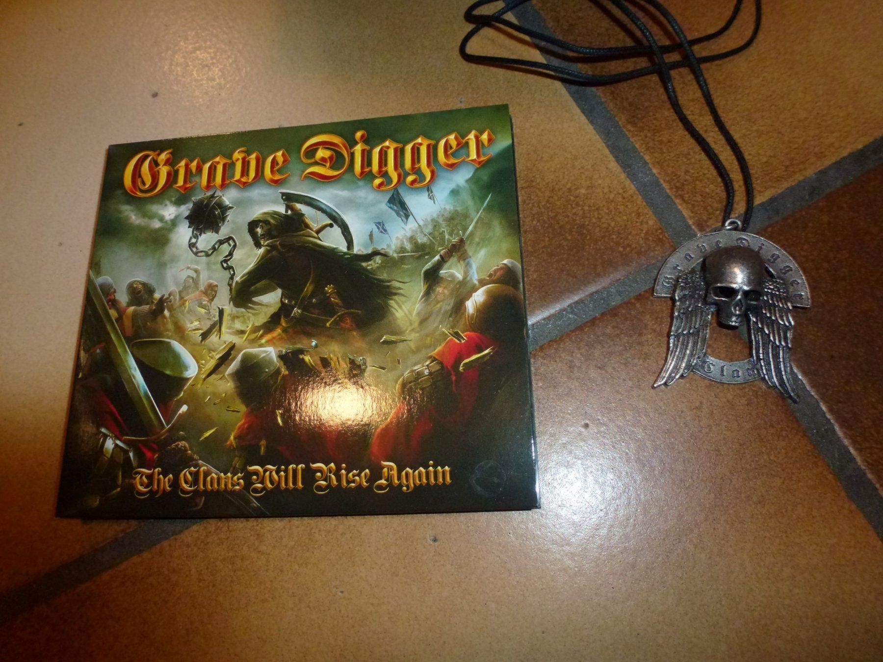 CD: Grave Digger - The Clans Will Rise Again – Usato da Olten venduto da Disc-Ausverkauf