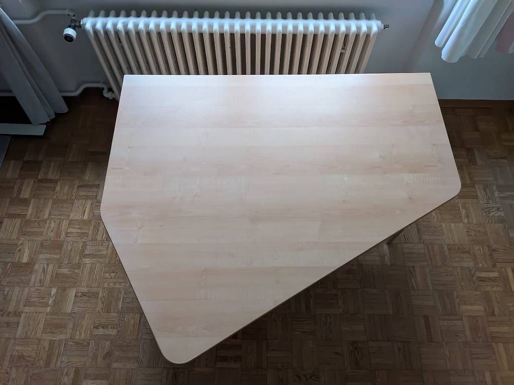 Tavoli: Ecktisch 123 x 106 cm – Usato da Seengen venduto da Spur3824 1