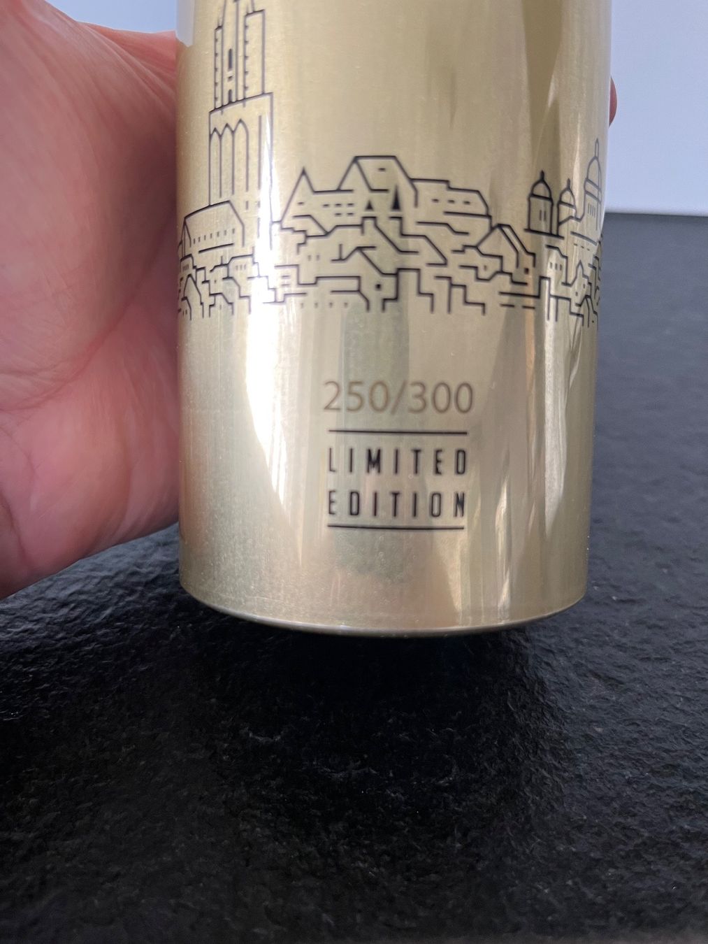Sigg Borracce & Thermos: Limited SIGG Getränkeflasche BSC YB – Usato da Lommiswil venduto da Blusti 4