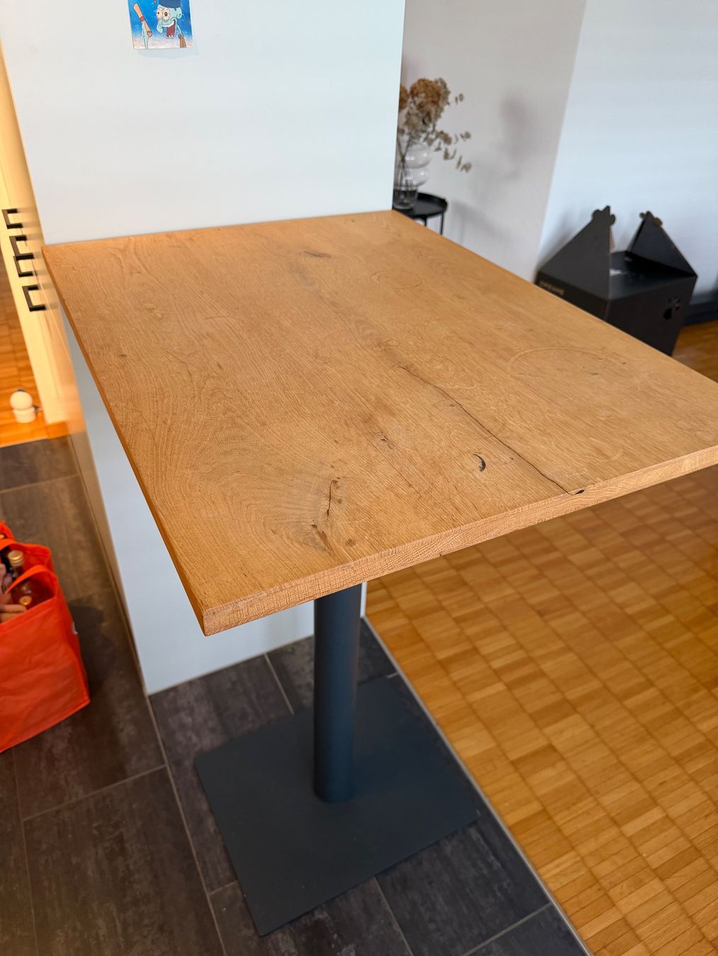 Tavoli: Stehtisch / Hochtisch – Usato da Uster venduto da AndiRados
