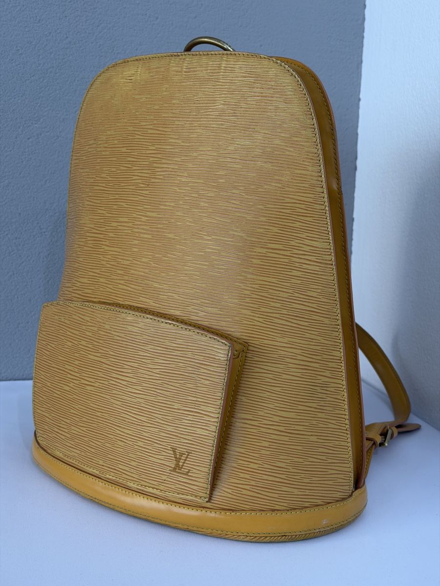 Louis Vuitton Zaini: Louis Vuitton Gobelins Epi Rucksack Gelb – Usato da Pfäffikon SZ venduto da LaPoche1