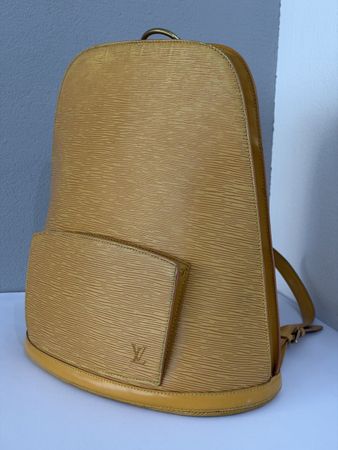 Louis Vuitton Gobelins Epi Rucksack Gelb