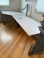 Bürotisch