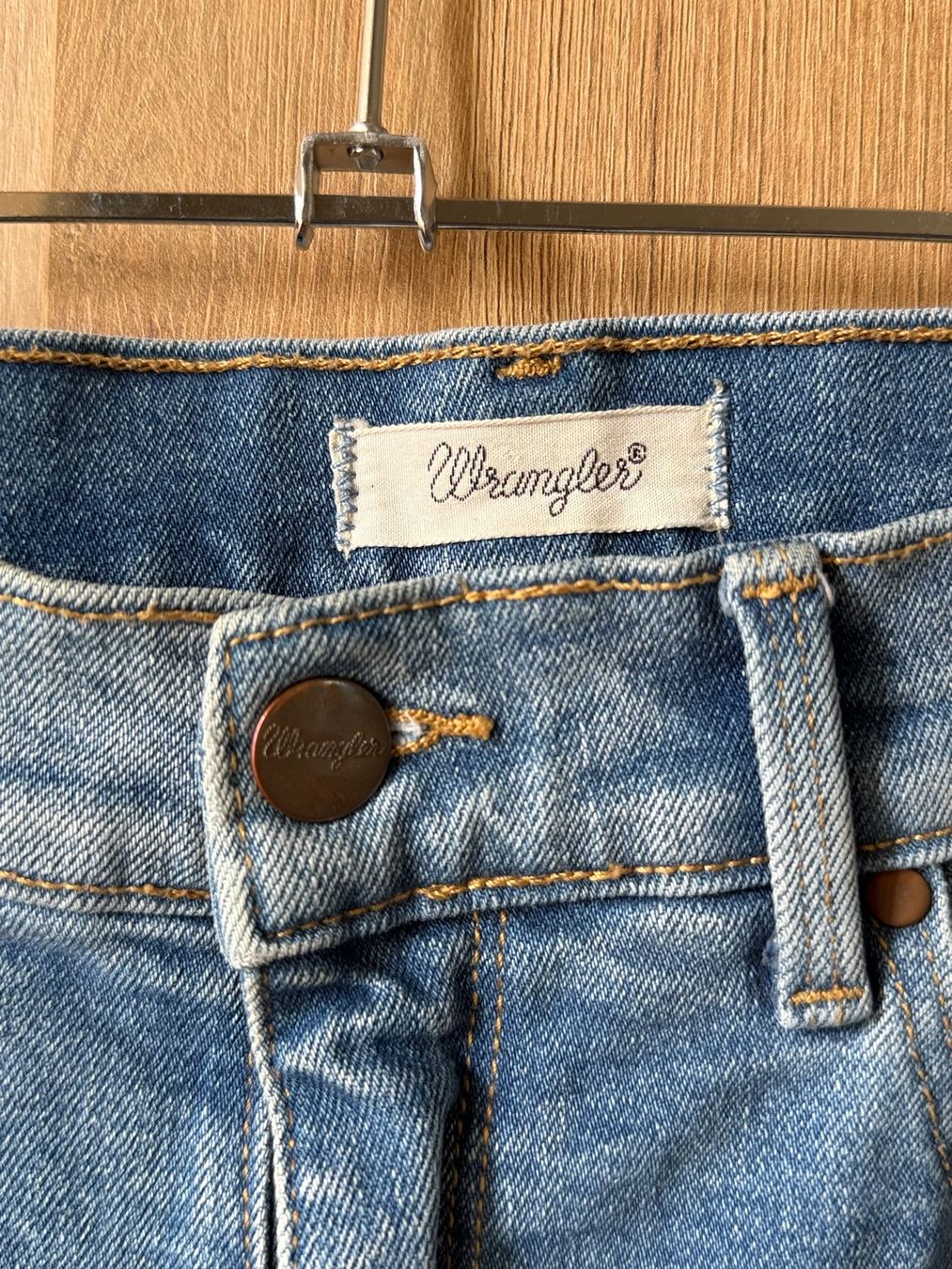 Wrangler Jeans: Wrangler Vintage short - taille M – Usato da Grône venduto da ukr_2qbg 2