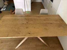 Holztisch zu Verkaufen