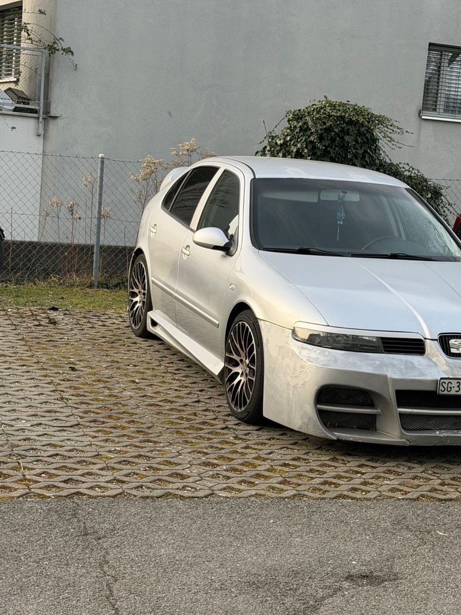 Seat Autos: Seat Leon – D'occasion à Brugg AG par dut_7rst 1