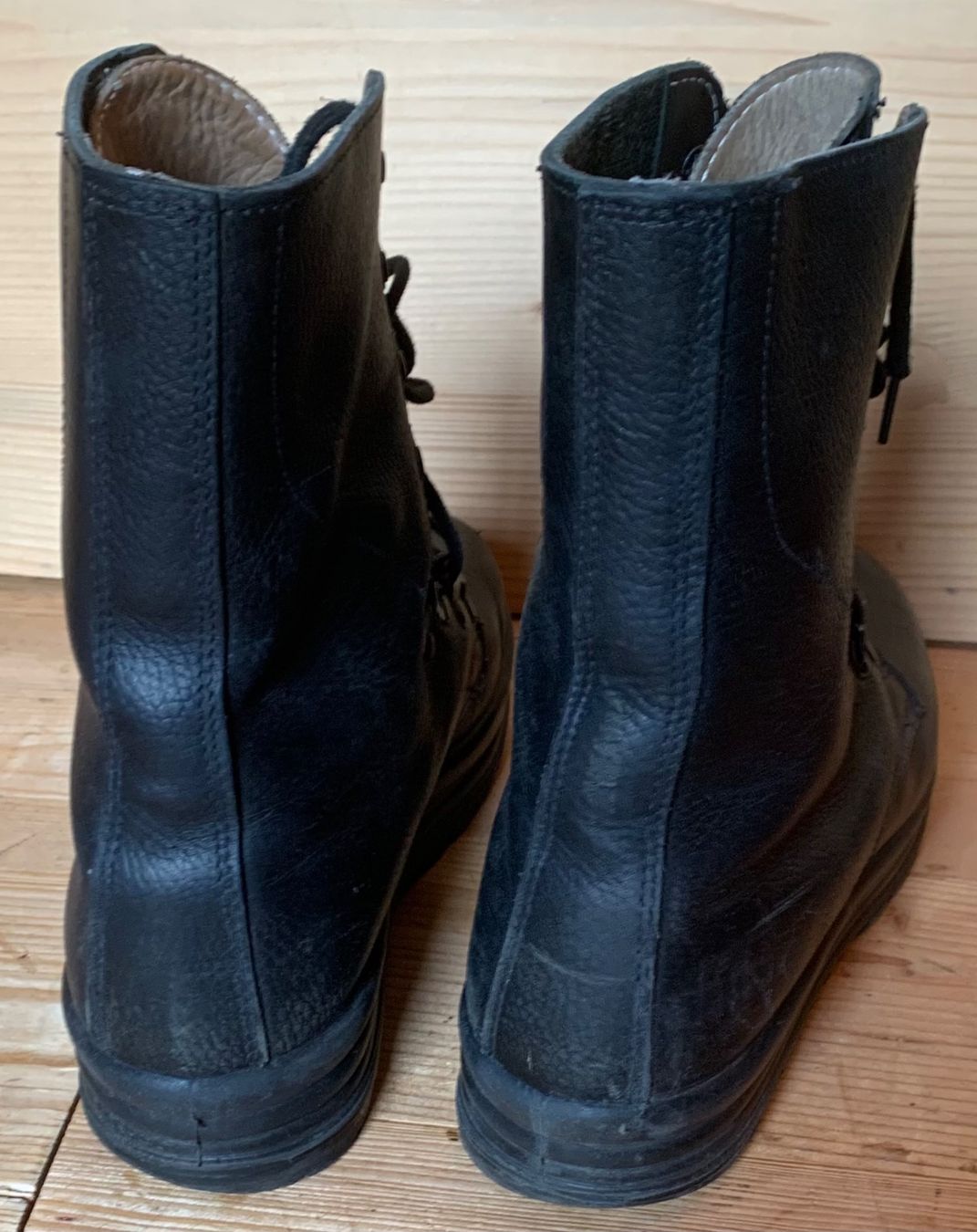 Chaussures hommes: Kampfstiefel der CH Armee Grösse 285/6 – D'occasion à Goldingen par Bergler012 1