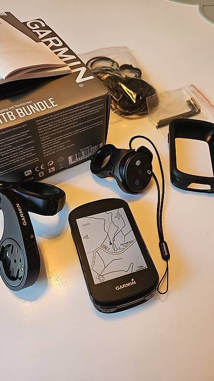 Computer & Strumenti di misurazione: Garmin Edge 830 MTB Bundle, Neuwartig mit  – Usato da Riehen venduto da nitrammangold 3