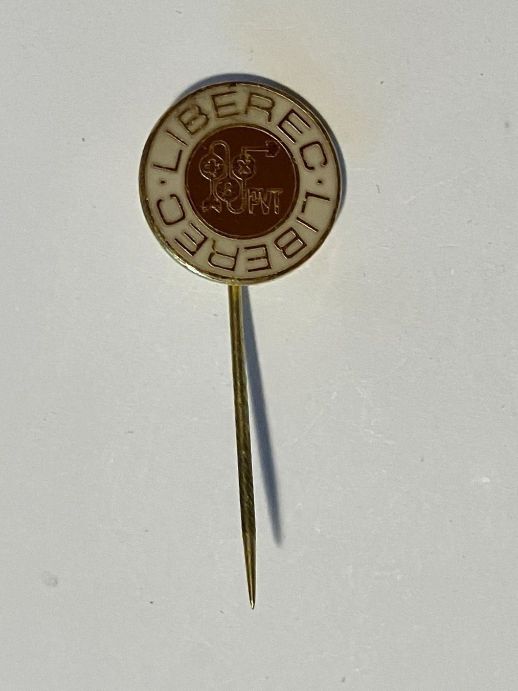 Placchette & Badge: 1 Anstecknadel Liberec  – Usato da Basel venduto da djwwpp